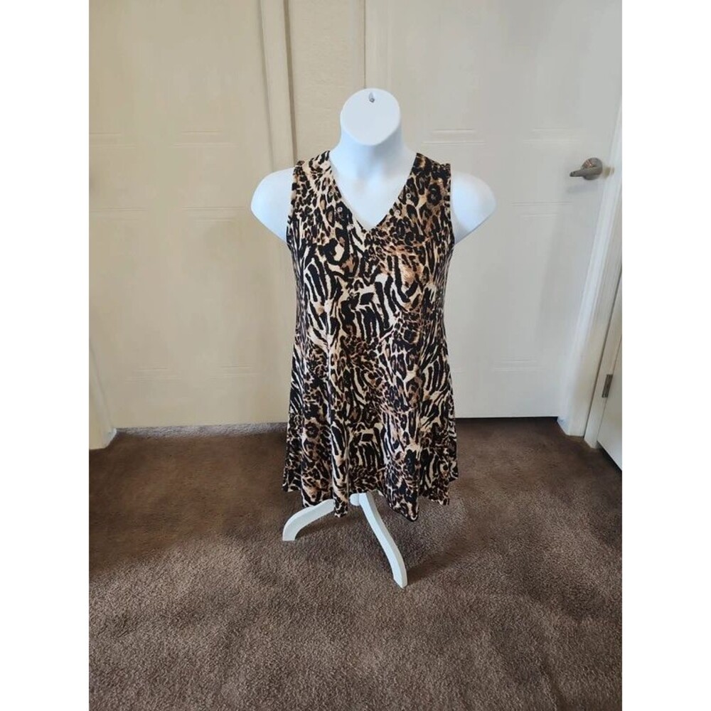 Bobbie Brooks animal print blouse SZ M